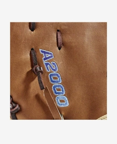 2023 WILSON AMANDA CHIDESTER A2000® AC4 12.5” FASTPITCH FIRST BASE MITT 8 2023 WILSON AMANDA CHIDESTER A2000® AC4 12.5” FASTPITCH FIRST BASE MITT - Image 6